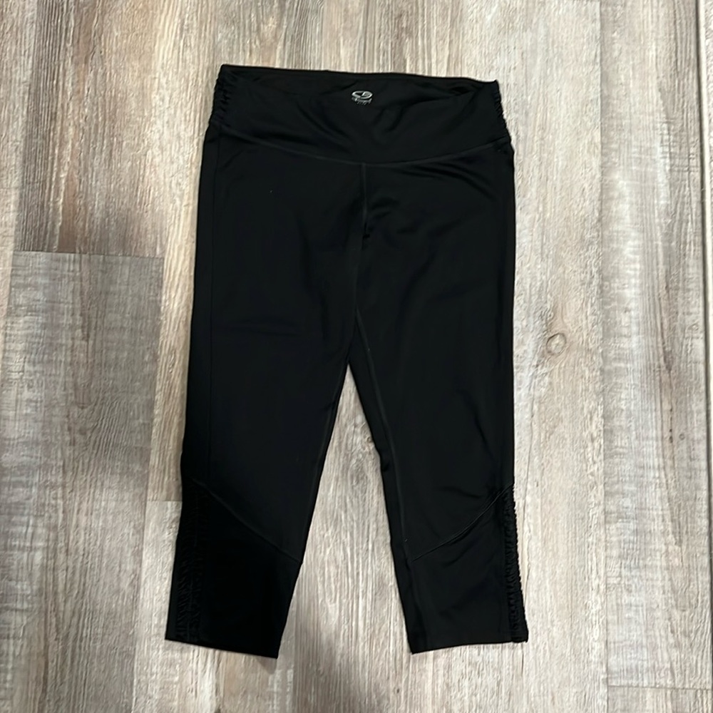 108. Champion Crop Workout Leggings